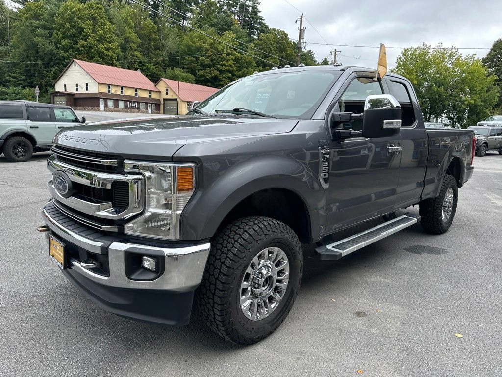 Certified 2022 Ford F350 XLT w/ XLT Premium Package AWD/4WD image 9