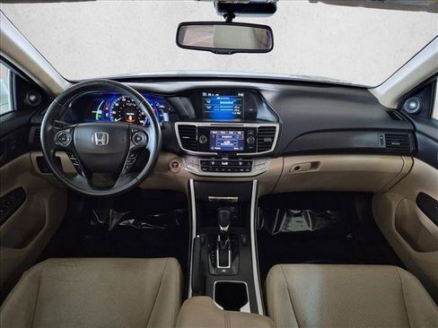 Used 2015 Honda Accord EX-L image 17