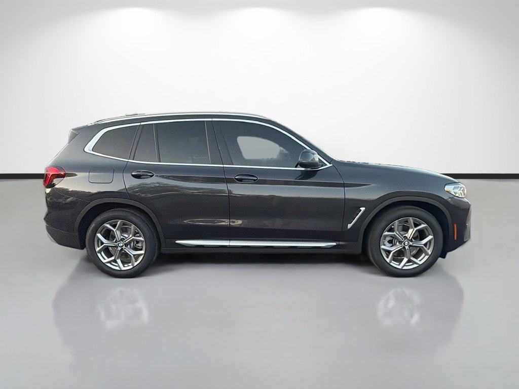 Used 2023 BMW X3 sDrive30i w/ Premium Package RWD image 2
