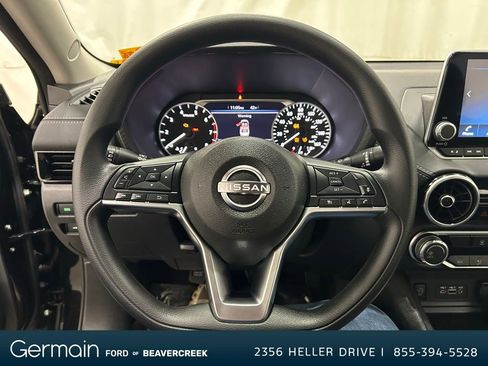 Used 2025 Nissan Sentra SV image 21