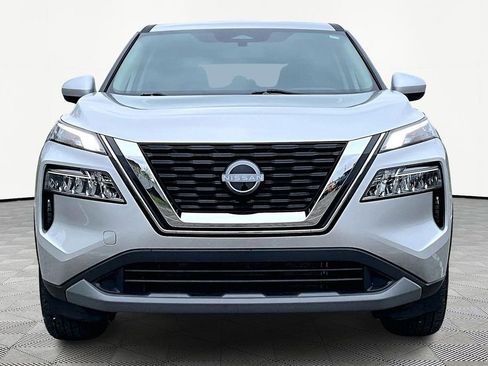 Used 2023 Nissan Rogue SV AWD/4WD image 3