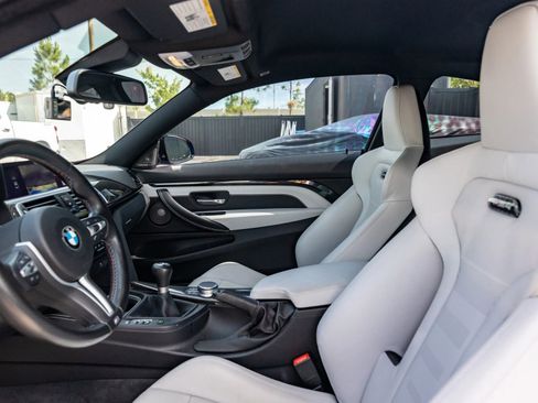 Used 2020 BMW M4 Coupe w/ Competition Package RWD image 41