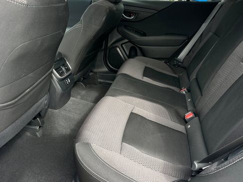 Used 2023 Subaru Outback Premium image 12