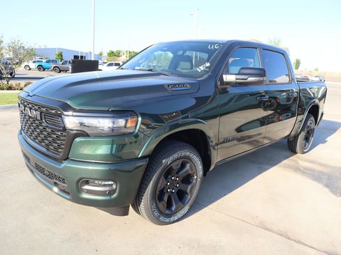 New 2026 RAM 1500 Big Horn AWD/4WD image 11