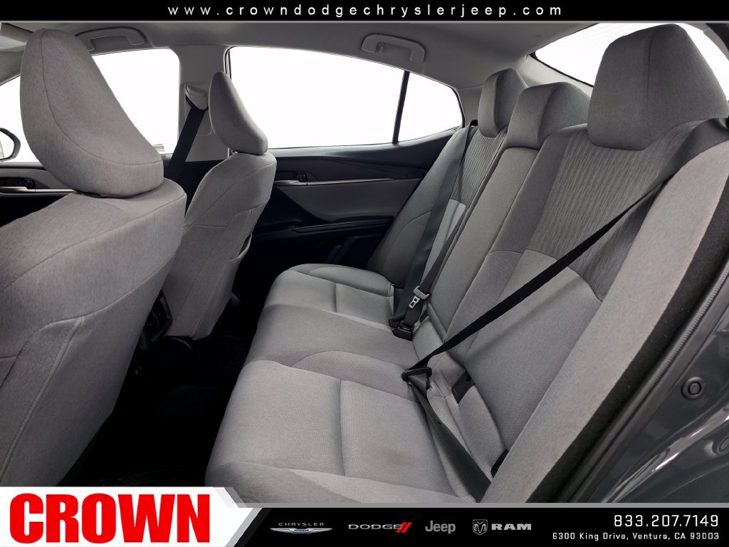 Used 2025 Toyota Camry LE FWD image 18