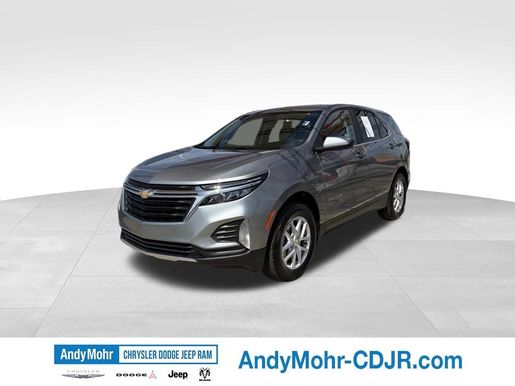 Used 2023 Chevrolet Equinox LT w/ Driver Convenience Package AWD/4WD image 3