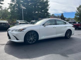 Used 2022 Lexus ES 350 w/ Premium Package image 1