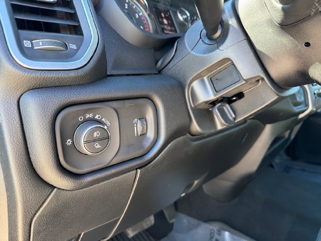 New 2027 RAM 3500 Big Horn AWD/4WD image 12