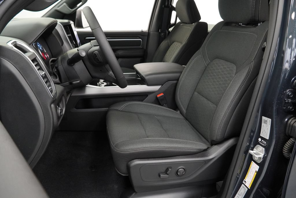 New 2026 RAM 1500 Big Horn AWD/4WD image 15