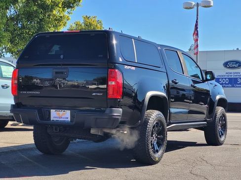 Used 2021 Chevrolet Colorado ZR2 w/ ZR2 Midnight Special Edition AWD/4WD image 6