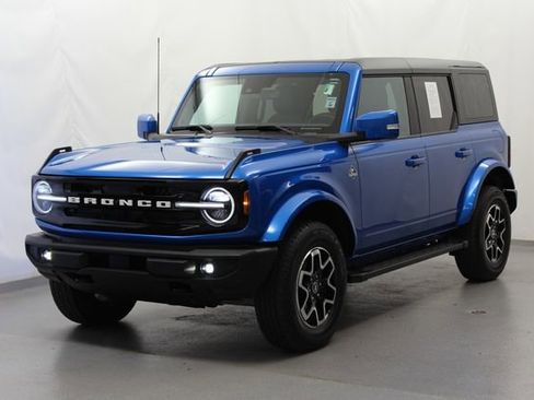 Used 2024 Ford Bronco Outer Banks AWD/4WD image 13