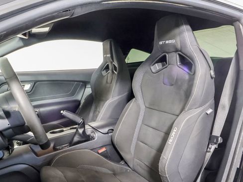 Used 2017 Ford Mustang Shelby GT350 w/ Electronics Package image 7