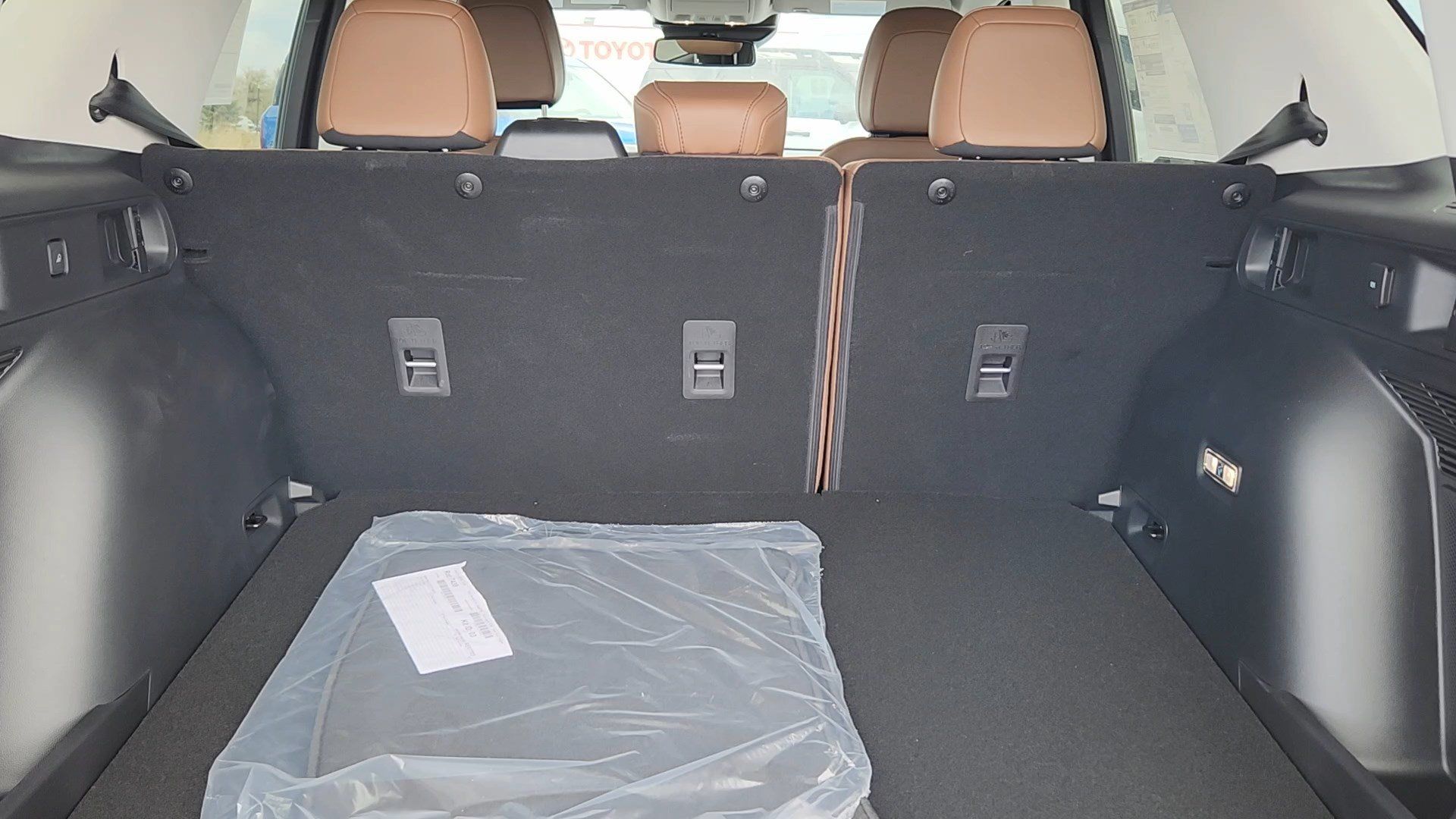 New 2026 Ford Bronco Sport Outer Banks w/ Outer Banks Tech Package+ AWD/4WD image 19
