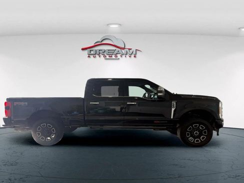 Used 2023 Ford F250 Platinum AWD/4WD image 23