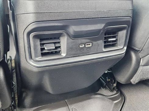 Used 2023 Chevrolet Silverado 1500 RST w/ Convenience Package II AWD/4WD image 18