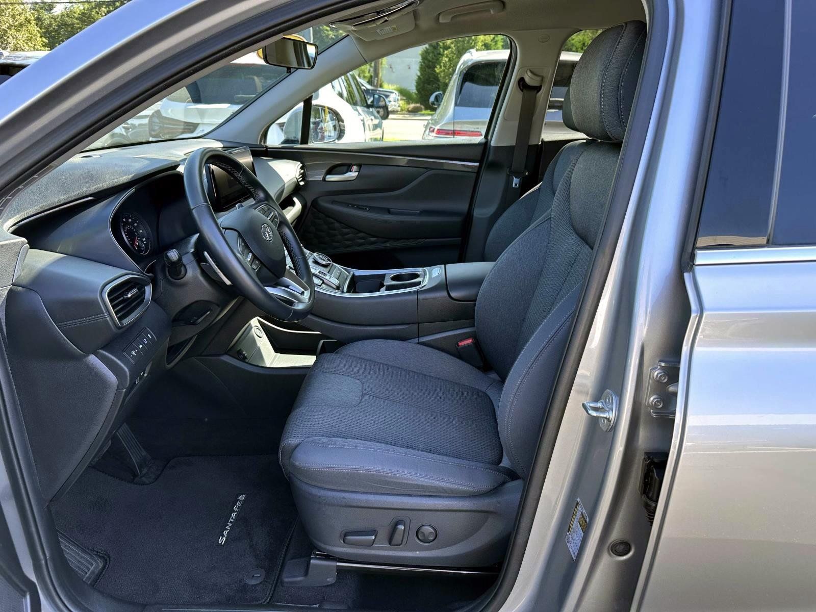 Used 2023 Hyundai Santa Fe SEL AWD/4WD image 11