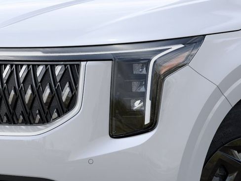 New 2027 Kia Carnival LX FWD image 10