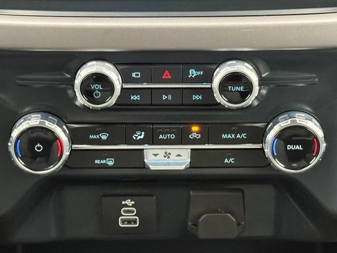 Used 2025 Ford F150 XLT w/ Equipment Group 301A Standard AWD/4WD image 21