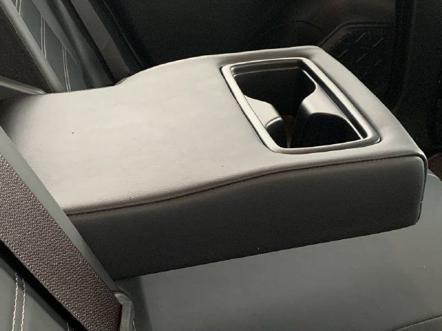 Used 2019 Toyota RAV4 XLE Premium FWD image 36