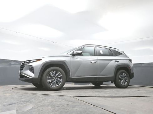 Used 2023 Hyundai Tucson Blue image 55