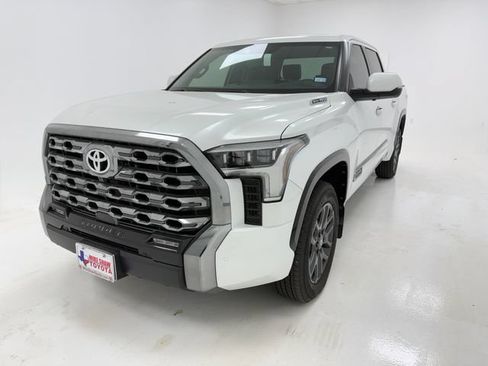 Used 2026 Toyota Tundra Platinum AWD/4WD image 4