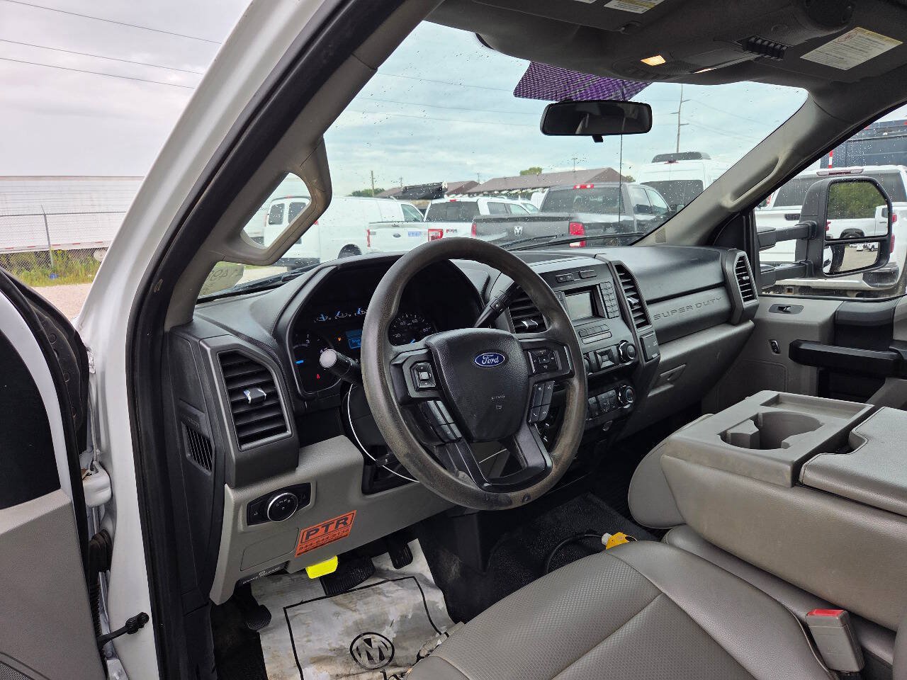 Used 2019 Ford F550 4x4 Regular Cab Super Duty image 14