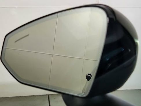 New 2026 Volvo EX30 Plus w/ Protection Package Premier AWD/4WD image 13