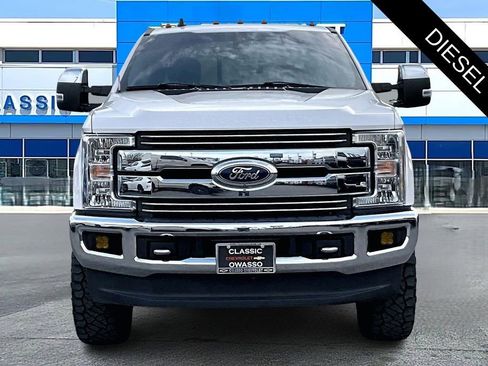 Used 2019 Ford F350 Lariat w/ Lariat Ultimate Package image 2