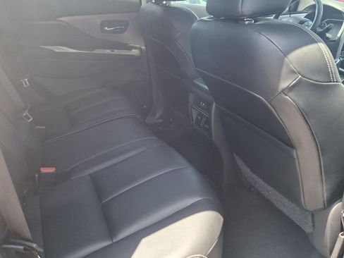 Used 2022 Nissan Murano SV FWD image 22
