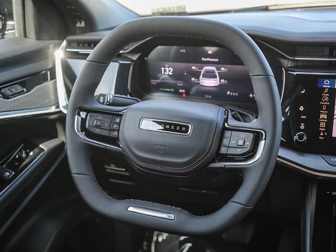 New 2025 Jeep Wagoneer S Limited image 16