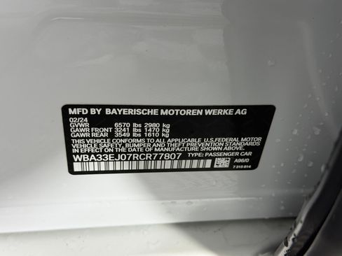 Used 2024 BMW 760i xDrive w/ Executive Package AWD/4WD image 20
