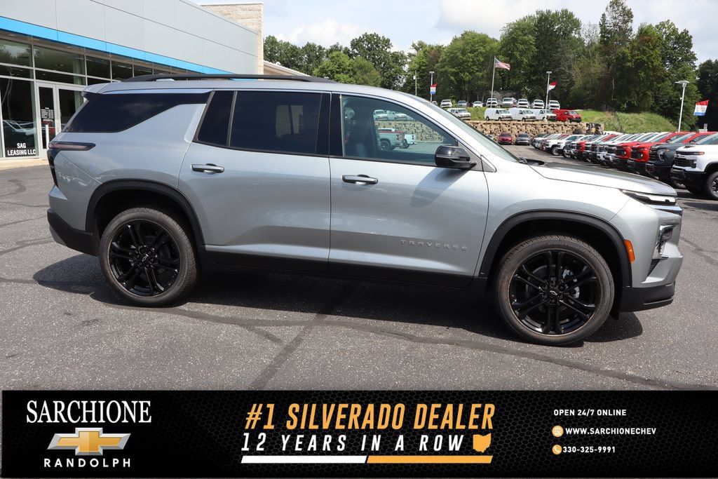 New 2027 Chevrolet Traverse LT w/ Driver Confidence Package AWD/4WD image 1