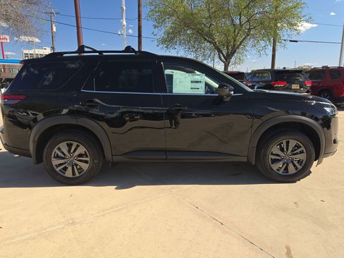 New 2026 Nissan Pathfinder SV FWD image 2