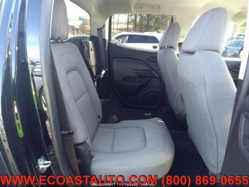 Used 2021 Chevrolet Colorado W/T w/ Custom Special Edition image 8