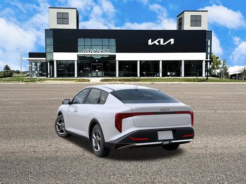 New 2026 Kia K4 FWD image 4