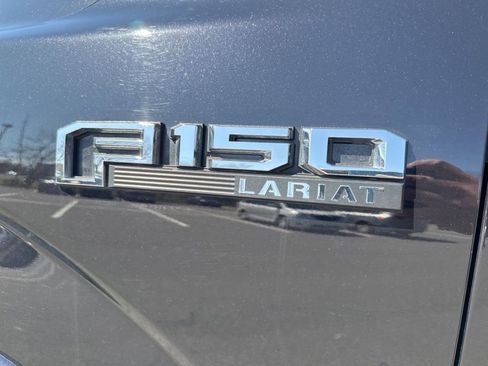 Used 2020 Ford F150 Lariat w/ Equipment Group 502A Luxury AWD/4WD image 16