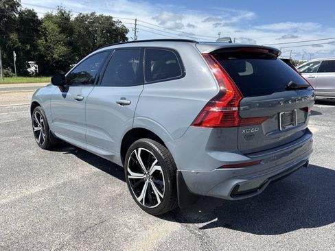Used 2024 Volvo XC60 B5 Ultimate w/ Protection Package Premier AWD/4WD image 3