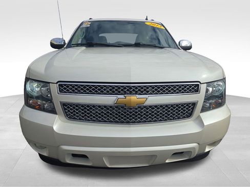 Used 2013 Chevrolet Avalanche LTZ image 10