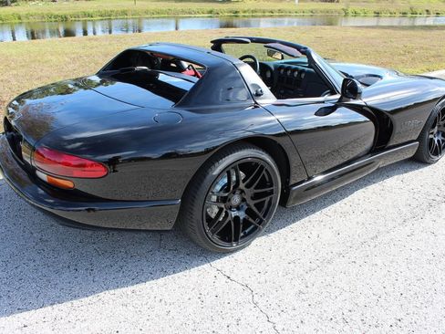 Used 2000 Dodge Viper RT/10 image 57