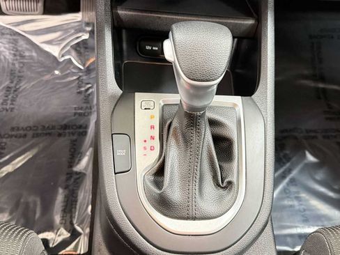 Used 2021 Kia Forte LXS FWD image 21