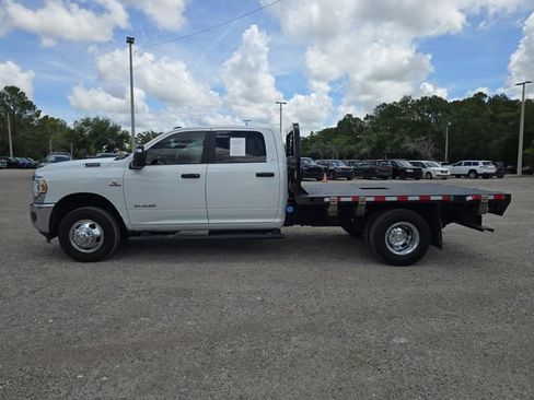 Used 2024 RAM 3500 SLT w/ Quick Order Package 2YG SLT AWD/4WD image 7