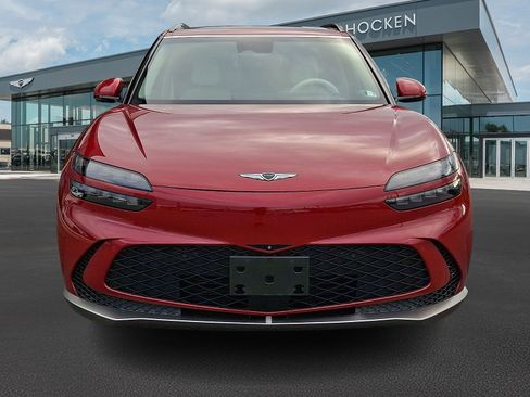 Certified 2023 Genesis GV60 Advanced AWD/4WD image 3