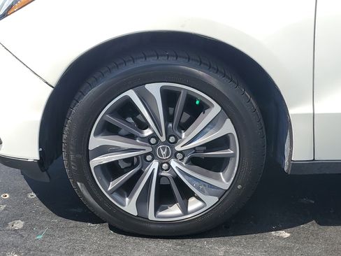 Used 2019 Acura MDX w/ Technology & Entertainment image 9