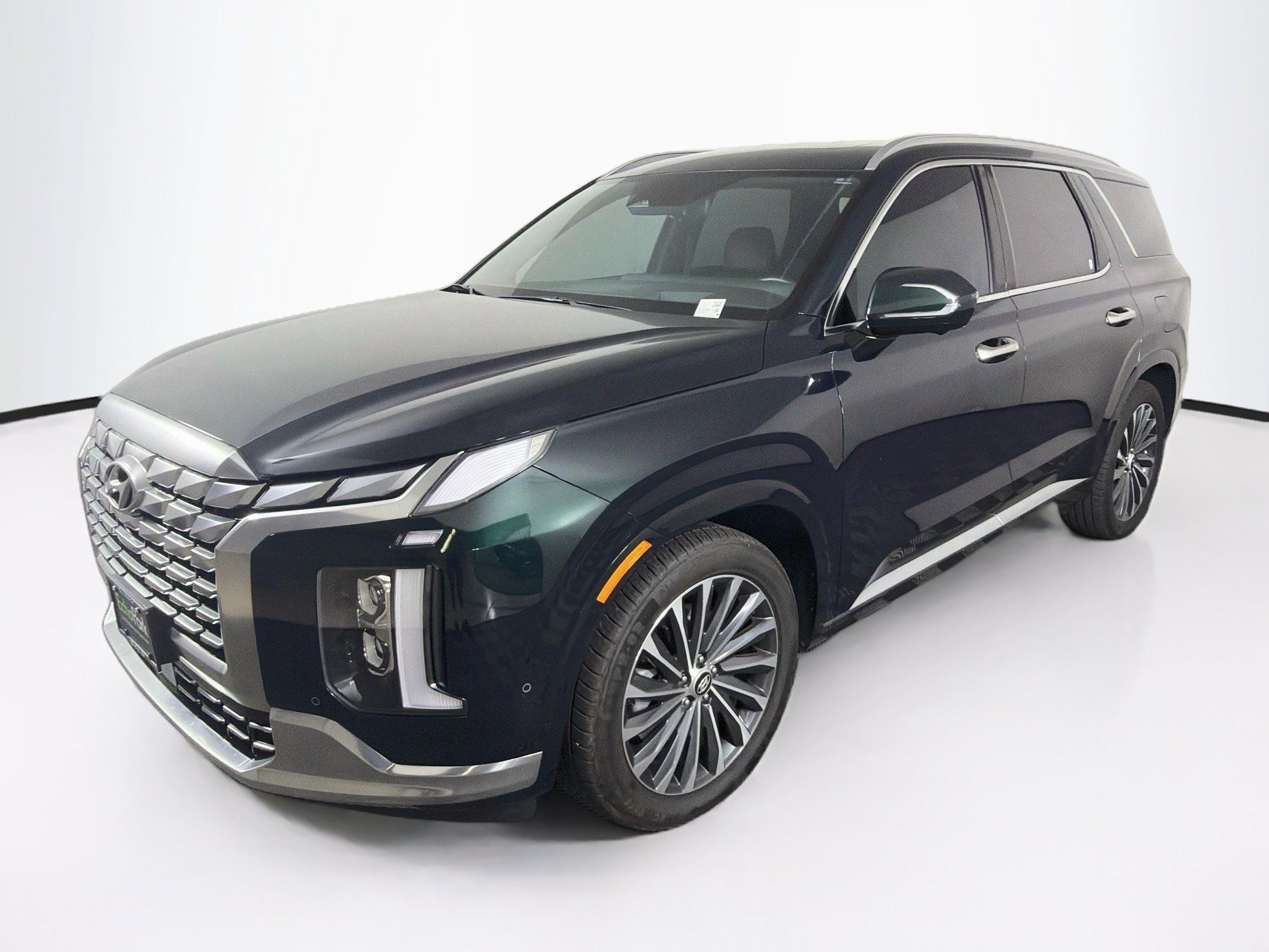 Used 2023 Hyundai Palisade Calligraphy w/ Cargo Package FWD image 3