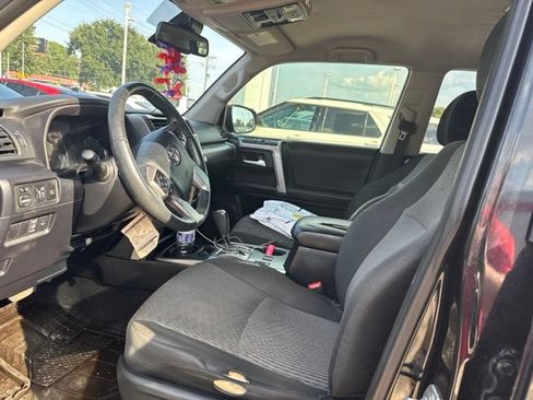 Used 2022 Toyota 4Runner SR5 RWD image 27