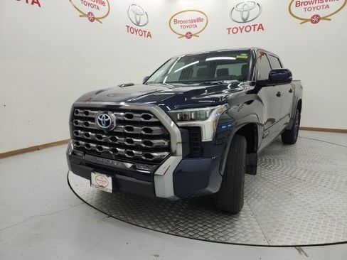 Used 2024 Toyota Tundra Platinum AWD/4WD image 2