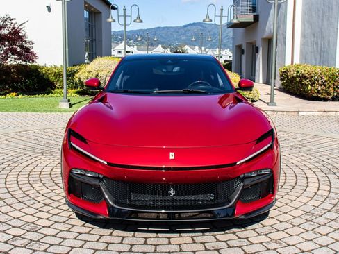 Used 2024 Ferrari Purosangue AWD/4WD image 15