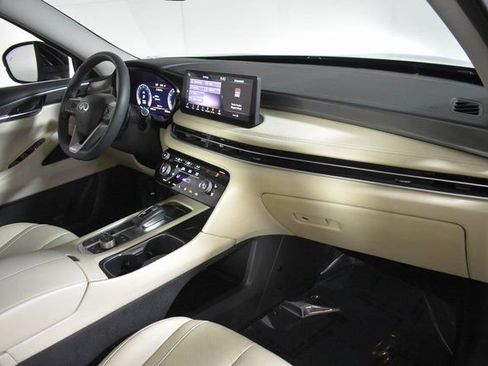 Certified 2023 INFINITI QX60 Luxe w/ Cargo Package image 42