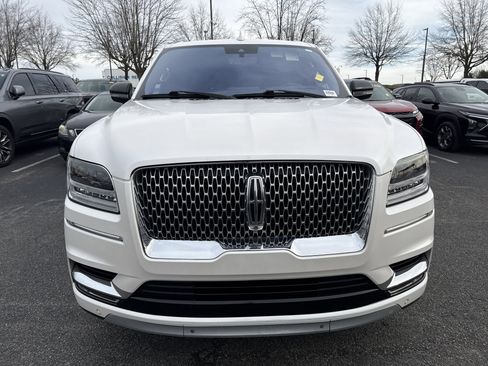 Used 2019 Lincoln Navigator L Reserve image 3