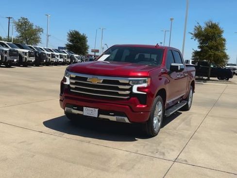 Certified 2023 Chevrolet Silverado 1500 High Country w/ Technology Package AWD/4WD image 4